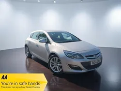 Silver Used 2014 Vauxhall Astra SRi Hatchback | £3,995 (Fair price)
