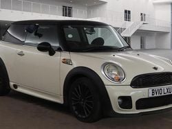 White Used 2010 Mini Cooper Hatch Hatchback | £2,990