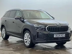 Black magic pearl effect Used 2025 Skoda Kodiaq SE L SUV | £36,795 (Expensive)