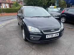 Black Used 2006 Ford Focus Ghia Hatchback | £1,995 (Good price)