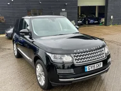 Black Used 2015 Land Rover Range Rover Vogue SE SUV | £23,495 (Expensive)