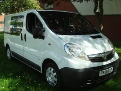 White Used 2006 Vauxhall Vivaro Van | £6,998 (Expensive)