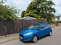Blue Used 2016 Ford Fiesta Zetec Hatchback | £7,895 (Fair price)