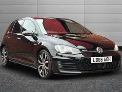 Black Used 2016 VW Golf VII GTD Hatchback | £12,995 (Fair price)
