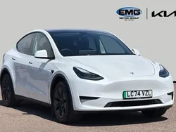 White Used 2024 Tesla Model Y Long Range SUV | £42,395