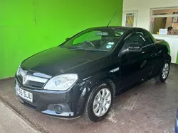 Black Used 2005 Vauxhall Tigra Cabriolet | £2,350 (Super price)