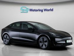 Black Used 2022 Tesla Model 3 RWD Sedan | £19,700 (Fair price)