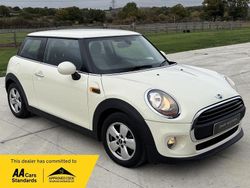 White Used 2014 Mini ONE Hatch Hatchback | £8,750 (Fair price)