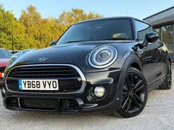 Black Used 2019 Mini Cooper Hatch Hatchback | £12,000 (Good price)