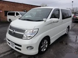 White Used 2010 Nissan Elgrand MPV | £9,999 (Fair price)