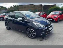 Blue Used 2019 Peugeot 208 Hatchback | £9,595 (Fair price)