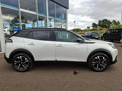 White Used 2022 Peugeot e-2008 GT SUV | £15,795 (Fair price)