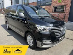 Black Used 2018 Hyundai I800 SE MPV | £15,995 (Fair price)