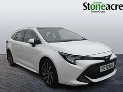 White Used 2022 Toyota Corolla Design Estate | £19,795 (Fair price)