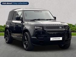 Black New 2025 Land Rover Defender SE Dynamic | £63,187 (Super price)