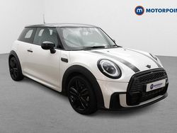 White Used 2024 Mini Cooper Hatch Hatchback | £22,599 (Fair price)