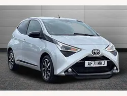 Silver Used 2021 Toyota Aygo Trend Hatchback | £9,950 (Fair price)