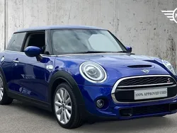 Blue Used 2020 Mini Cooper S Classic Hatchback | £16,993 (Good price)