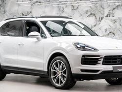 White Used 2019 Porsche Cayenne SUV | £39,989 (Super price)