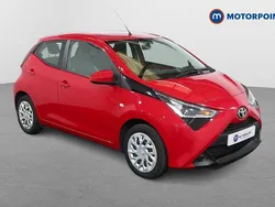 Red Used 2019 Toyota Aygo X-play Hatchback | £8,449 (Fair price)