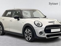 Silver Used 2019 Mini Cooper S Exclusive Hatchback | £17,750 (Fair price)