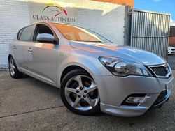 Silver Used 2012 Kia Ceed 3 Hatchback | £3,992 (Good price)