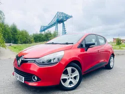 Red Used 2014 Renault Clio IV Expression+ Hatchback | £4,295 (Fair price)