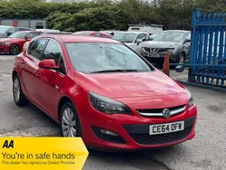 Red Used 2014 Vauxhall Astra Excite Hatchback | £1,289 (Fair price)