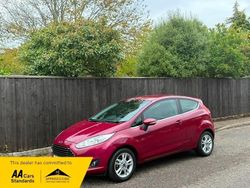 Red Used 2015 Ford Fiesta Zetec Hatchback | £7,495 (Fair price)