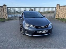Used 2014 Toyota Auris | £7,349 (Fair price)