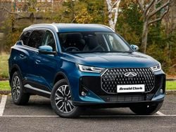 Blue New 2025 Chery Tiggo 7 SUV | £27,698 (Good price)