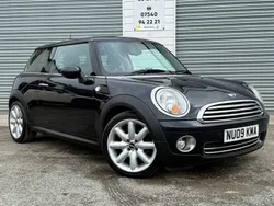 Black Used 2009 Mini Cooper Hatch Hatchback | £1,995
