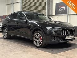 Black Used 2017 Maserati Levante SUV | £20,590 (Fair price)