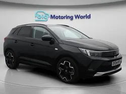 Black Used 2024 Vauxhall Grandland X Ultimate SUV | £21,600 (Good price)