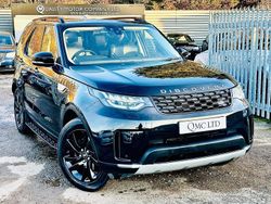 Black Used 2018 Land Rover Discovery 5 HSE SUV | £20,950 (A bit pricey)