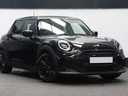 Black Used 2022 Mini Cooper Exclusive Hatchback | £20,220 (A bit pricey)