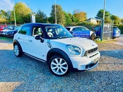 White Used 2016 Mini Cooper SD Countryman SUV | £8,995 (Fair price)