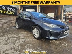 Grey Used 2013 Toyota Auris Active Hatchback | £3,995 (Fair price)