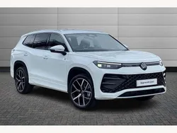 White Used 2025 VW Tayron R-line SUV | £39,995 (Fair price)