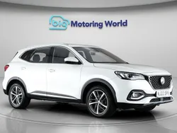 White Used 2022 MG HS Exclusive SUV | £14,200 (Fair price)