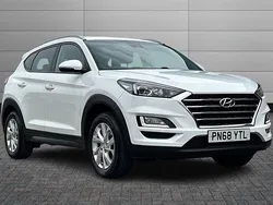 Polar white Used 2018 Hyundai Tucson SE SUV | £11,495 (Good price)