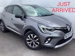 Grey/black Used 2020 Renault Captur Version S SUV | £13,990 (Good price)