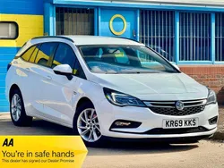White Used 2019 Vauxhall Astra Design Edition Estate | £4,999 (Fair price)