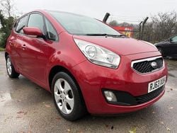 Red Used 2014 Kia Venga Hatchback | £4,395 (A bit pricey)