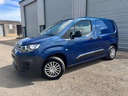 Blue Used 2020 Citroën Berlingo Start Van | £7,990 (Fair price)