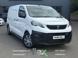 White Used 2019 Peugeot Expert S Van | £9,250 (Fair price)
