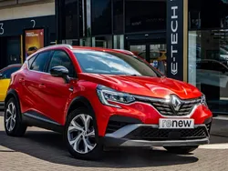 Flame red Used 2022 Renault Captur R.S. SUV | £16,495 (Fair price)