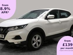 White Used 2018 Nissan Qashqai Acenta Premium SUV | £10,509 (Fair price)
