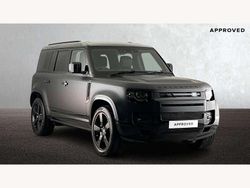 Santorini black Used 2025 Land Rover Defender HSE Dynamic SUV | £72,990