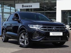 Used 2025 VW T-Roc R-line SUV | £31,490 (Expensive)